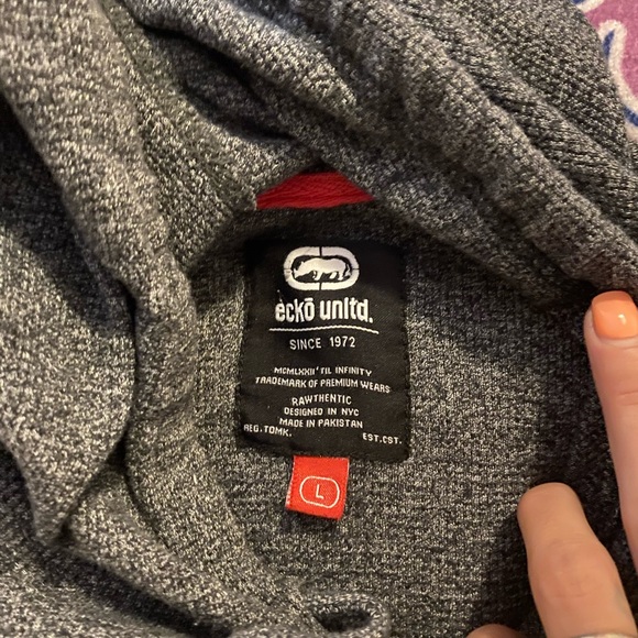 Ecko - Picture 4 of 4